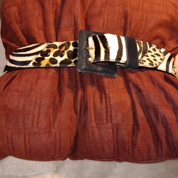 Saks Fith Avenue Ellen Tracy Fur Belt, zebra, Chetan,Lepard 29.5 inches A1 - Picture 9 of 11